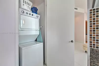 16001 Collins Ave #4305, Sunny Isles Beach, FL 33160 - Photo 15