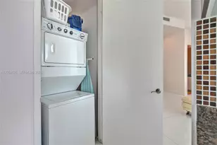 16001 Collins Ave, Sunny Isles Beach, FL 33160 - Photo 15