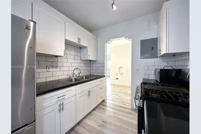955 Bay Dr #7, Miami Beach, FL 33141 - Photo 5