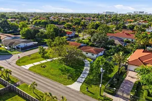 10795 SW 34th St, Miami, FL 33165 - Photo 53