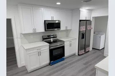 13885 NW 5th Ave, North Miami, FL 33168 - Photo 3