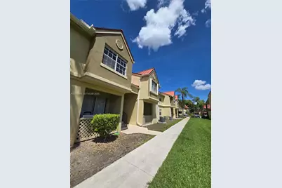 18324 NW 68th Ave #L, Hialeah, FL 33015 - Photo 1