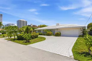 8 Castle Harbor Island, Fort Lauderdale, FL 33308 - Photo 1