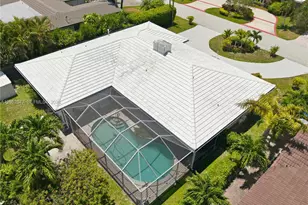 8 Castle Harbor Island, Fort Lauderdale, FL 33308 - Photo 3