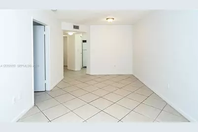 6801 Harding Ave #209, Miami Beach, FL 33141 - Photo 5