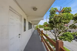 1450 NE 170th St, North Miami Beach, FL 33162 - Photo 25