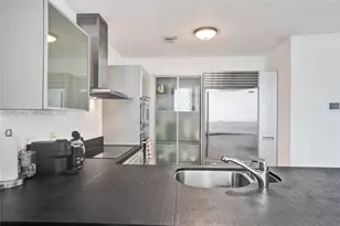 18201 Collins Ave, Sunny Isles Beach, FL 33160 - Photo 7
