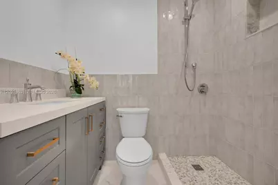 3551 NW 20th St, Miami, FL 33142 - Photo 15