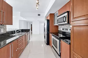 3232 SW 22nd St, Miami, FL 33145 - Photo 19