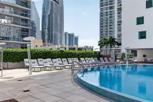 55 SE 6th St, Miami, FL 33131 - Photo 33