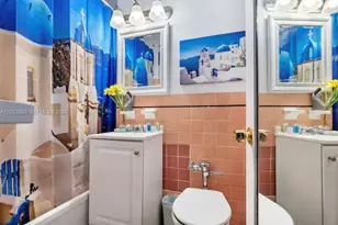 255 W 24th St, Miami Beach, FL 33140 - Photo 7