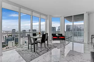 244 Biscayne Blvd, Miami, FL 33132 - Photo 15