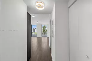 2960 NE 207th St, Aventura, FL 33180 - Photo 3