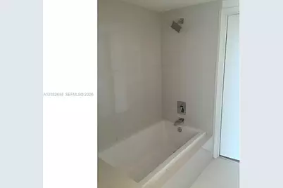 1100 S Miami Av #4103, Miami, FL 33130 - Photo 7