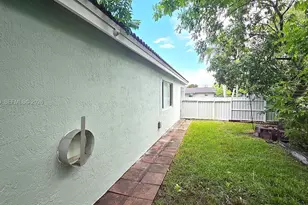 10611 SW 170th Terrace, Miami, FL 33157 - Photo 19