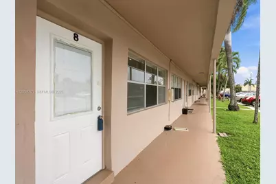 230 SW 11th Ave #8, Hallandale Beach, FL 33009 - Photo 3