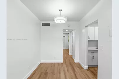 230 SW 11th Ave #8, Hallandale Beach, FL 33009 - Photo 9
