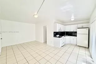 1333 NW 15th St, Miami, FL 33125 - Photo 9
