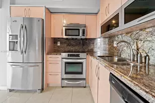 500 Bayview Dr, Sunny Isles Beach, FL 33160 - Photo 13