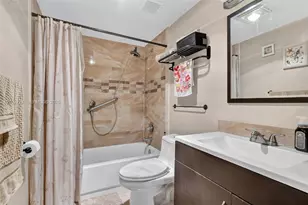 2377 N 37th Ave, Hollywood, FL 33021 - Photo 23