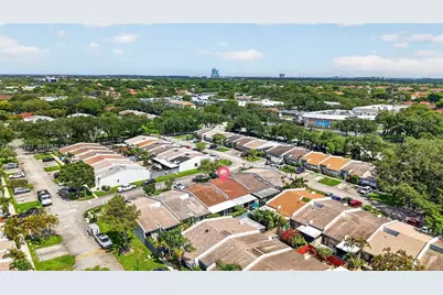 2377 N 37th Ave, Hollywood, FL 33021 - Photo 45