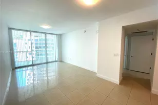 218 SE 14th St, Miami, FL 33131 - Photo 25