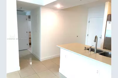 218 SE 14th St #1004, Miami, FL 33131 - Photo 19