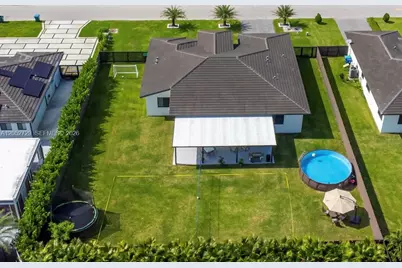 13218 SW 230th St, Miami, FL 33170 - Photo 5