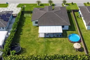 13218 SW 230th St, Miami, FL 33170 - Photo 5
