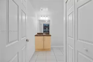 6362 Collins Ave, Miami Beach, FL 33141 - Photo 9