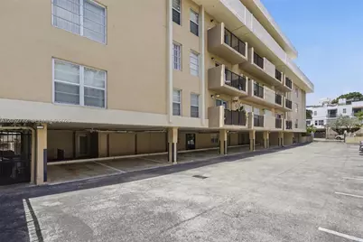 110 Salamanca Ave #202, Coral Gables, FL 33134 - Photo 19
