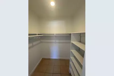 1015 NW 45th Ave #102, Miami, FL 33126 - Photo 11