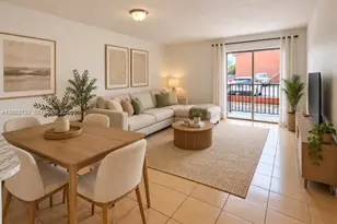 1015 NW 45th Ave, Miami, FL 33126 - Photo 5