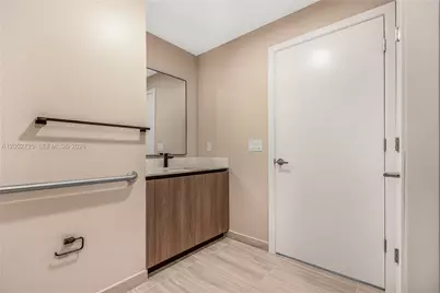 580 72nd St #1005, Miami Beach, FL 33141 - Photo 15