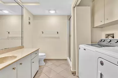 20281 E Country Club Dr #1907, Aventura, FL 33180 - Photo 31