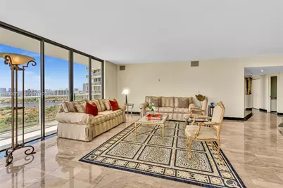 20281 E Country Club Dr #1907, Aventura, FL 33180 - Photo 13