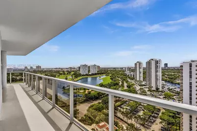 20281 E Country Club Dr #1907, Aventura, FL 33180 - Photo 27