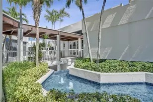20281 E Country Club Dr, Aventura, FL 33180 - Photo 35