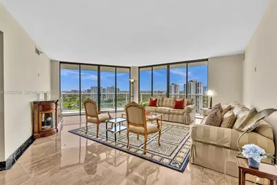 20281 E Country Club Dr #1907, Aventura, FL 33180 - Photo 9