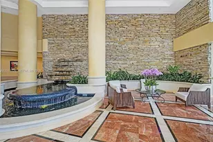 20281 E Country Club Dr, Aventura, FL 33180 - Photo 25