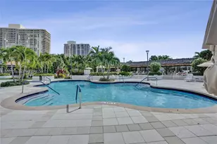 20281 E Country Club Dr, Aventura, FL 33180 - Photo 1