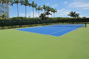 14951 Royal Oaks Ln, North Miami, FL 33181 - Photo 5