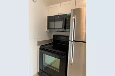 1286 NW 59th St, Miami, FL 33142 - Photo 3