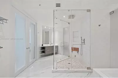 16047 Collins Ave #1703, Sunny Isles Beach, FL 33160 - Photo 17