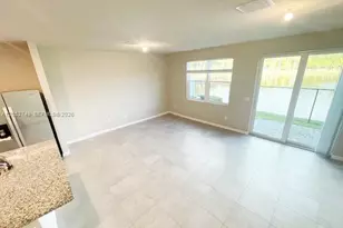 3939 SE Mentmore Ln, Stuart, FL 34997 - Photo 5