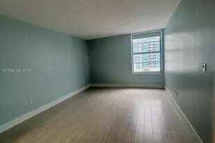 2899 Collins Ave, Miami Beach, FL 33140 - Photo 9