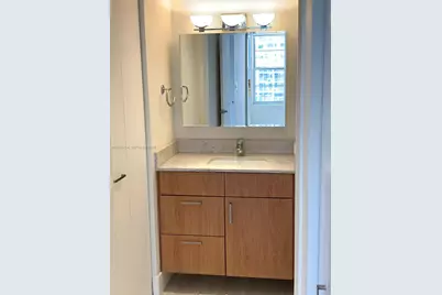 2899 Collins Ave #724, Miami Beach, FL 33140 - Photo 13