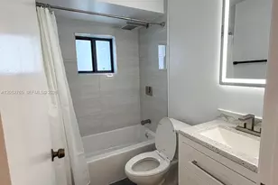 5028 SW 138th Ave Cir, Miami, FL 33175 - Photo 7