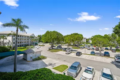 3516 Whitehall Dr #301, West Palm Beach, FL 33401 - Photo 23