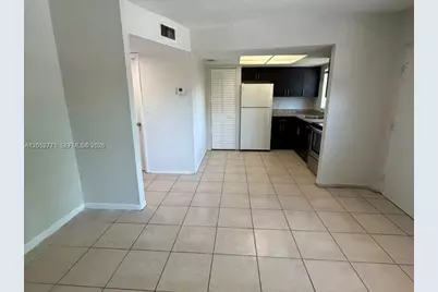101 NE 41st St #B35, Oakland Park, FL 33334 - Photo 9